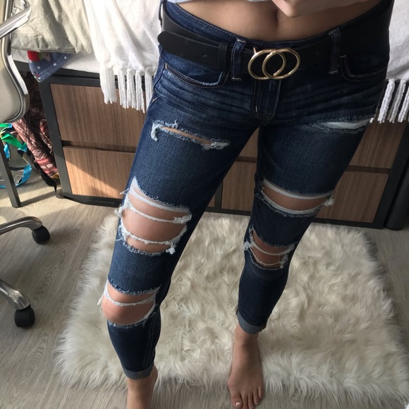 american eagle distressed jeans - Picture 2 of 6